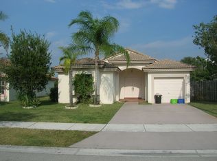 111 SW 203rd Ave, Pembroke Pines, FL 33029
