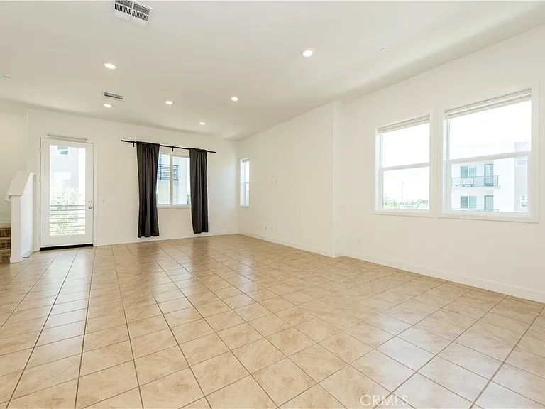 258 Sash — Photo 17