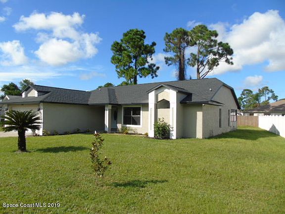 2nd image of 850 Sandhurst Ct #0