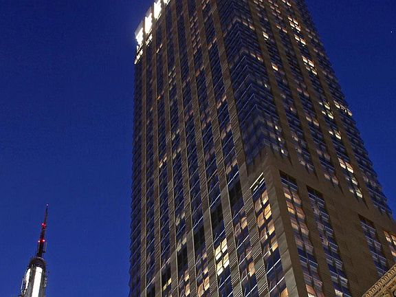 5th image of 400 5th Ave APT 56H