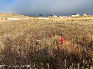 3 Oriole Ln, Boulder, WY 82923