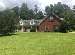 214 Lake Chase Dr N, Griffin, GA