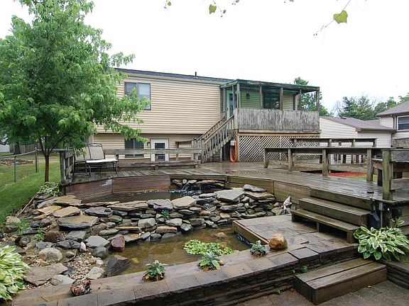 3rd image of 3821 Danube Dr