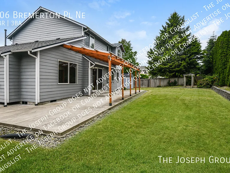 706 Bremerton Pl NE — Photo 19