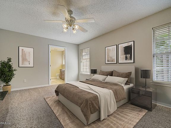 3rd image of 1852 Creekview Dr