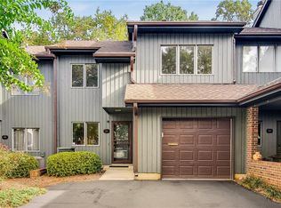 210 College Rd APT 103, Greensboro, NC 27410