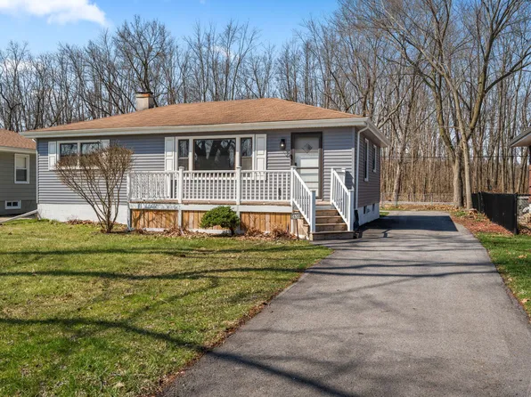 2630 Forest Park Dr, Dyer, IN 46311