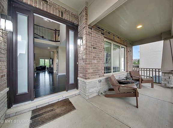 3rd image of 11538 S Century Cir