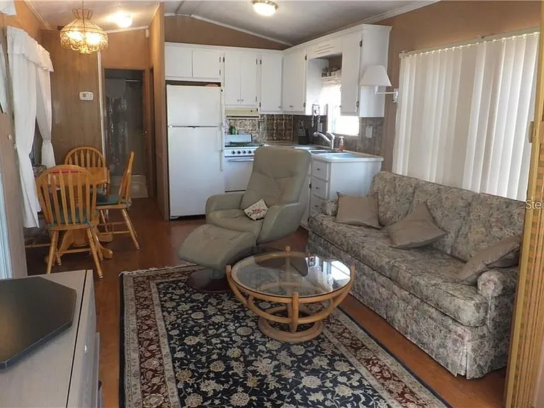 351 Citrus Ridge Dr — Photo 4
