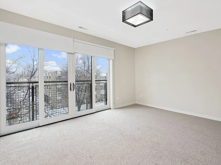 Oak Park Place — Photo 12