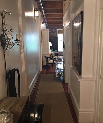 2nd image of 528 Baronne St APT 202