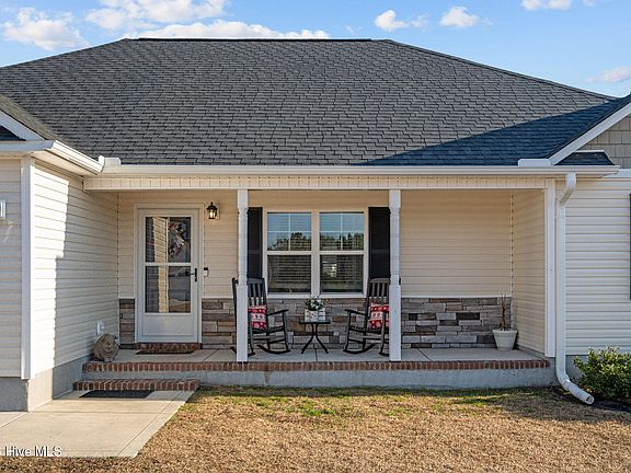 4th image of 116 Easton Drive