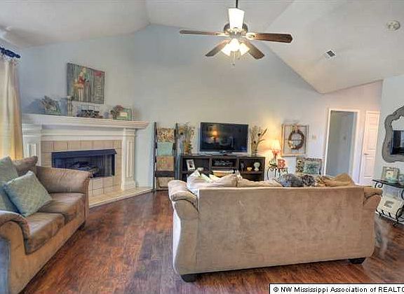 4th image of 7335 Brentwood Cir