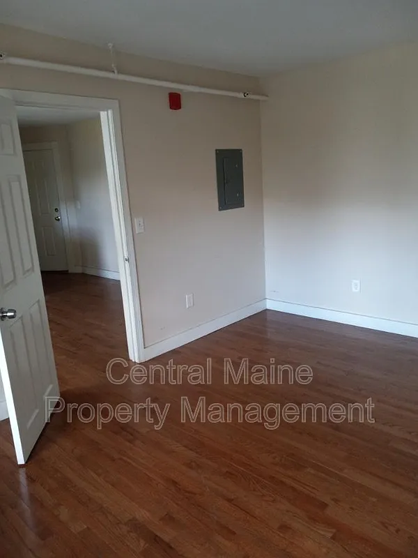 1 bed, 1.0 bath, $750 — Photo 1