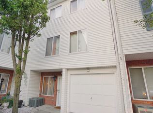 61 Amanda Ct, Staten Island, NY 10312