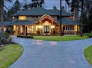 22 Sterling Dale Pl, The Woodlands, TX 77382