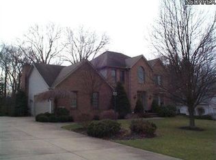 5981 Boulder Creek Dr, Youngstown, OH 44515