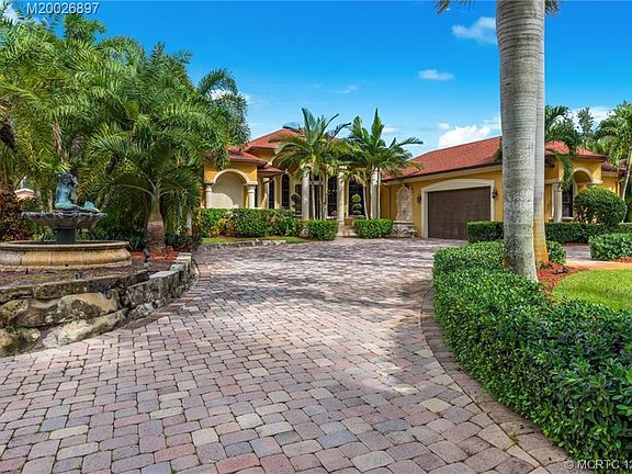 3rd image of 2602 SE Saint Lucie Blvd
