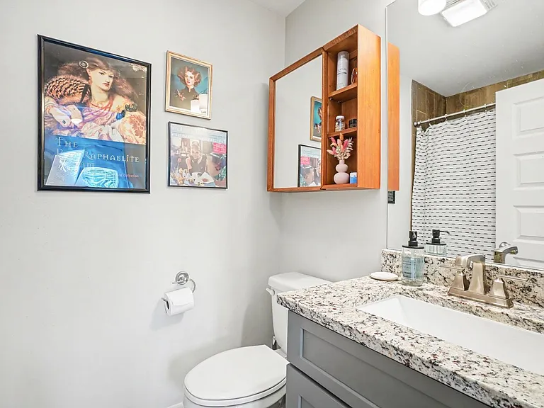 611B Waco Dr — Photo 10