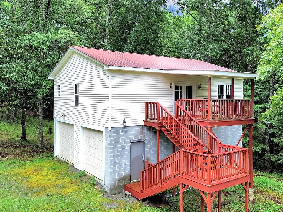 1st image of 865 Ewing Rd