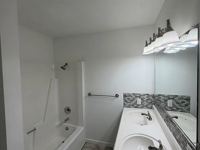 133 Willow Way — Photo 7