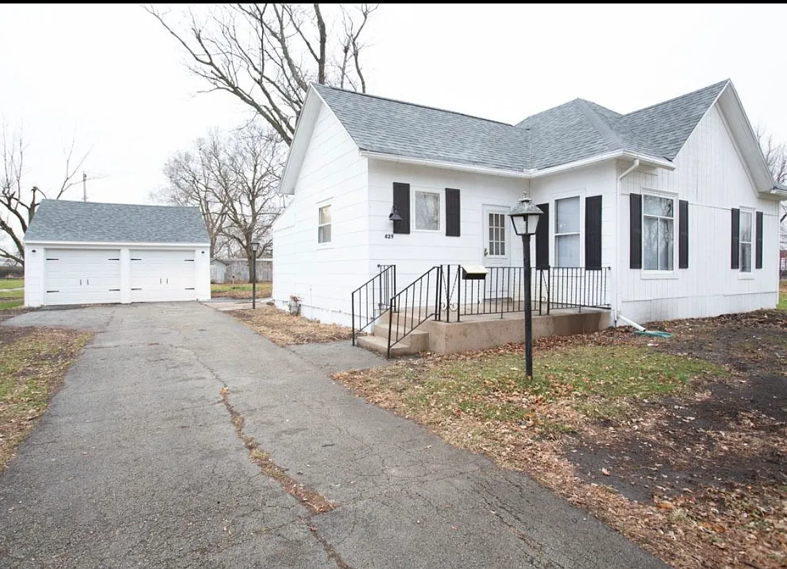 2 bed, $1,450 — Photo 1