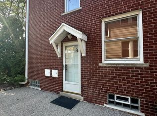 1022 Wayburn Ave #1, Grosse Pointe, MI 48230