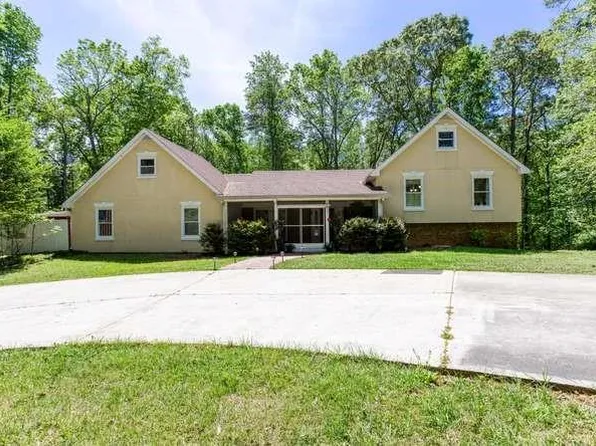 4854 Ivey Ln, Douglasville, GA 30135