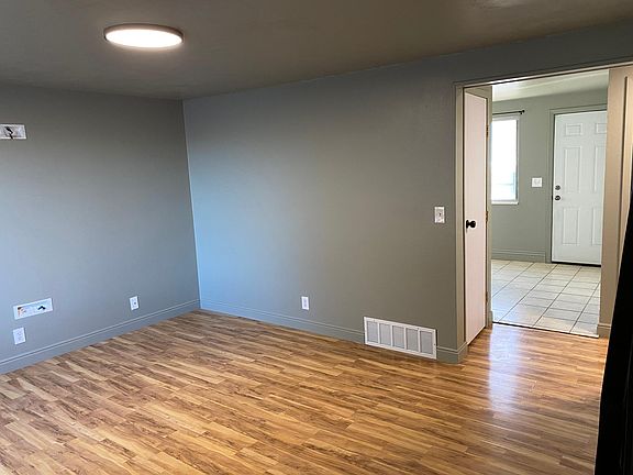 2nd image of 500 Monroe Ave #16