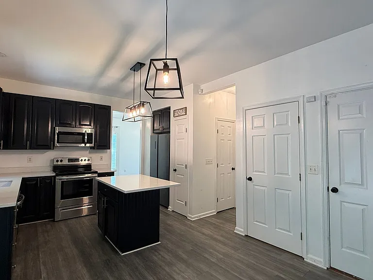5570 Assateague Pl — Photo 10