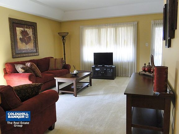 5th image of 11232 Bradley Ct #0