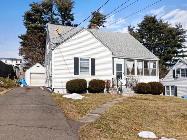 33 Pentlow Avenue, New Britain, CT 06053