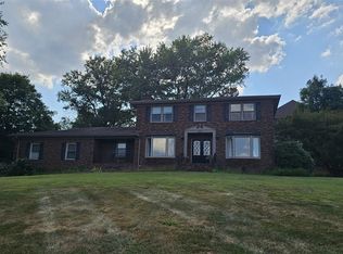 159 Country Club Est, Glasgow, KY 42141