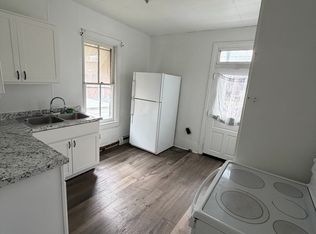 (Undisclosed Address), York, PA 17401