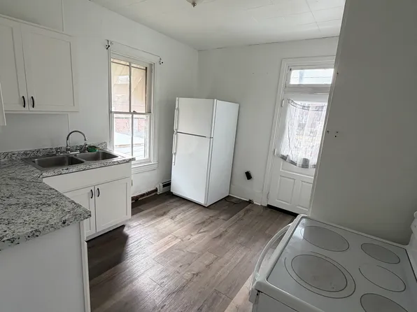 (undisclosed Address), York, PA 17401