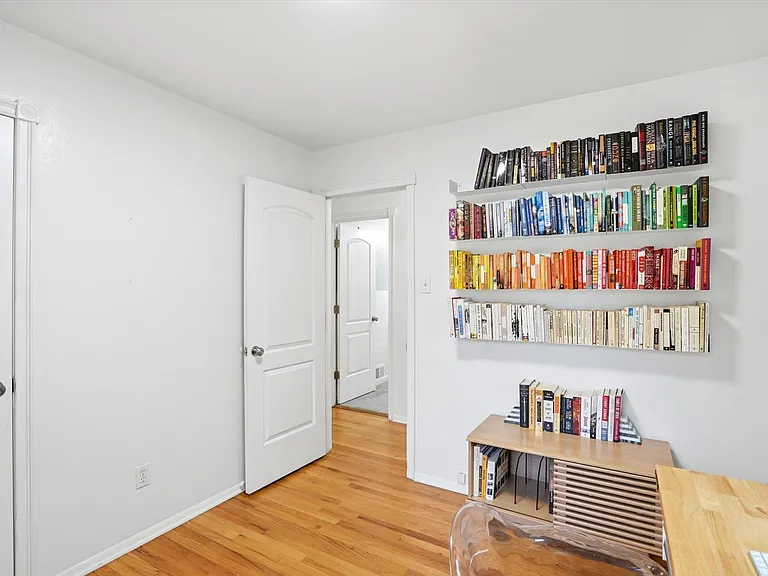 6162 Jellison Way — Photo 17