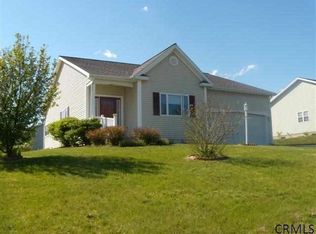 34 Glenview Dr, Scotia, NY 12302