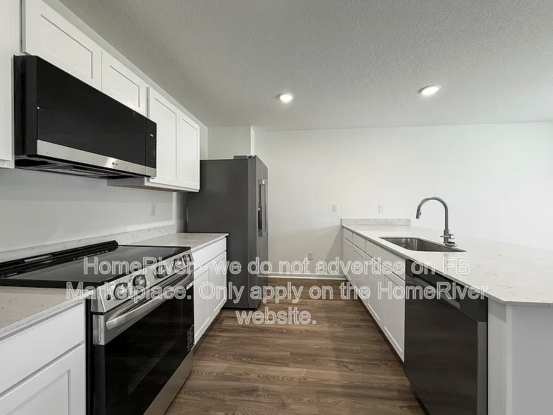 4 bed, 3.0 bath, 1965 sqft, $2,150 — Photo 4