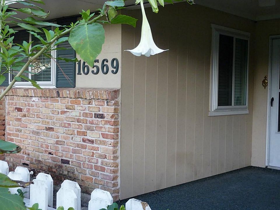 1st image of 16569 Buccaneer Ln