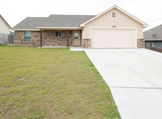 1307 Sandstone Cv, Lampasas, TX 76550