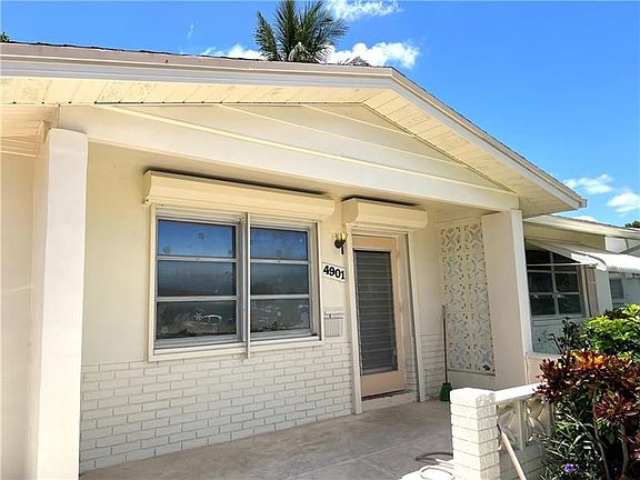 3rd image of 4901 NW 47th Ave