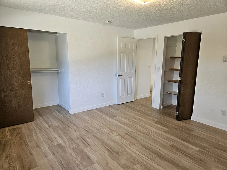 5008 Graham Way #D — Photo 16