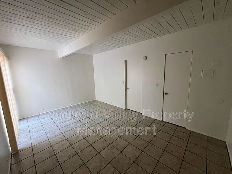 1900 E Baristo Rd #5 — Photo 14