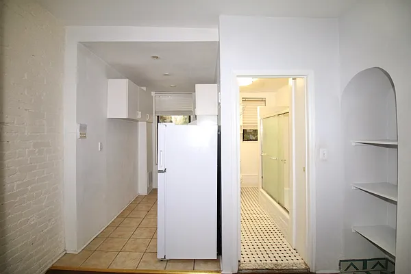 Rented by Highline Residential | media 18