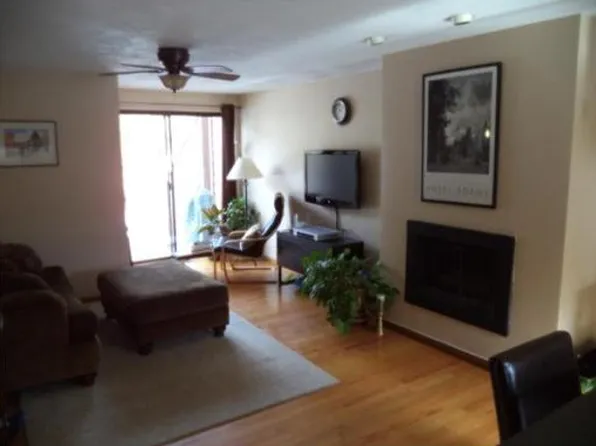 10 Danforth Ct, Haverhill, MA 01832