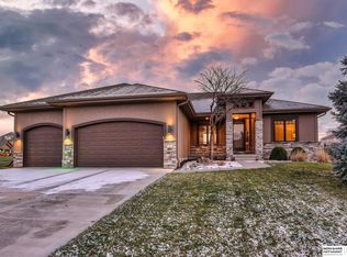 11661 Deer Creek Dr, Omaha, NE 68142