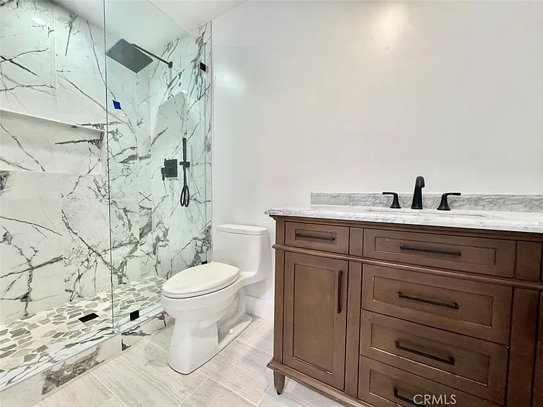 18 Via Andorra — Photo 13
