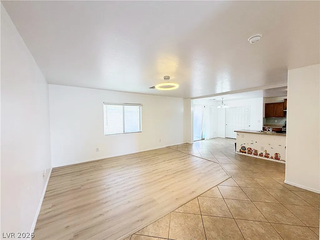 3 bed, 2.5 bath, 1547 sqft, $1,850 — Photo 4