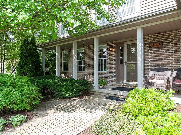 2nd image of 2104 N Millstone Dr