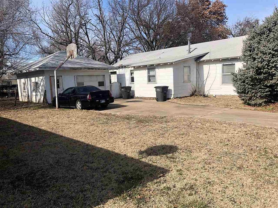 1st image of 1131 N 9th St